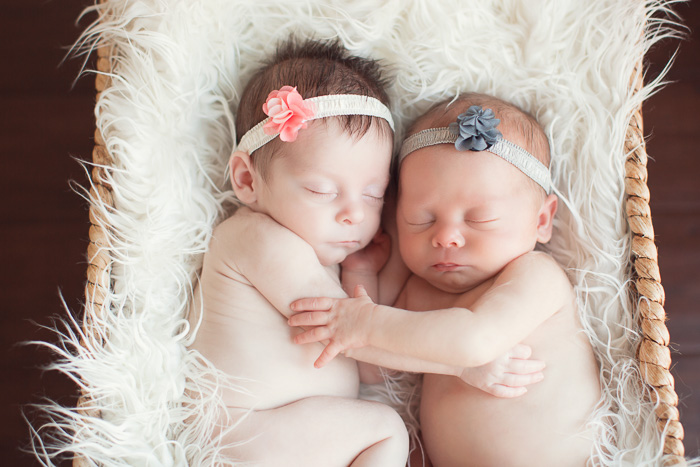 newborn, twin, twins, houston, photographer, photography, baby, babies, color, hugging