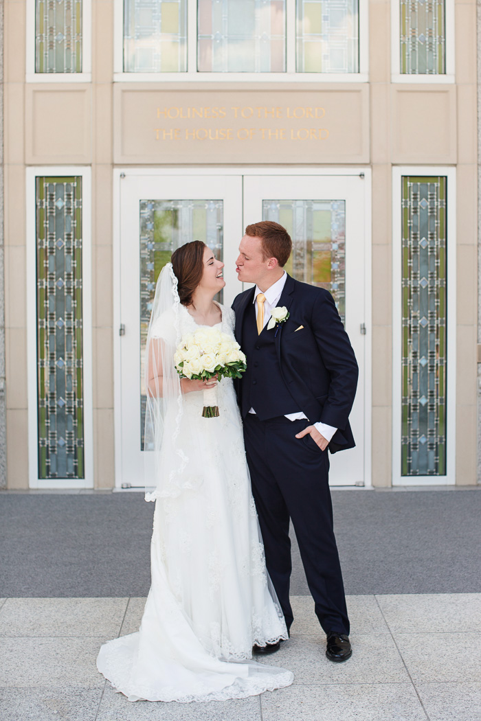 houston, wedding, photography, photographer, kelli nicole photography, temple, lds, bride, groom, michelle and kalin nelson, color
